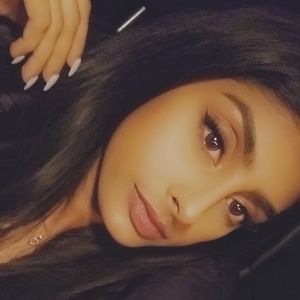 Meet your Posher, Sobini